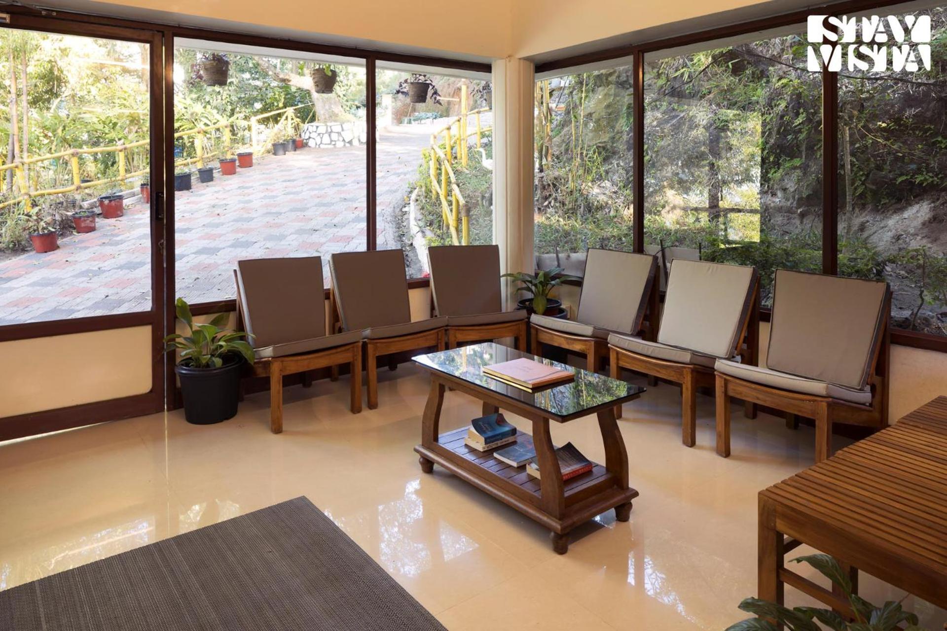 Stayvista At Vale Echoes - Breakfast Included Munnar Bagian luar foto